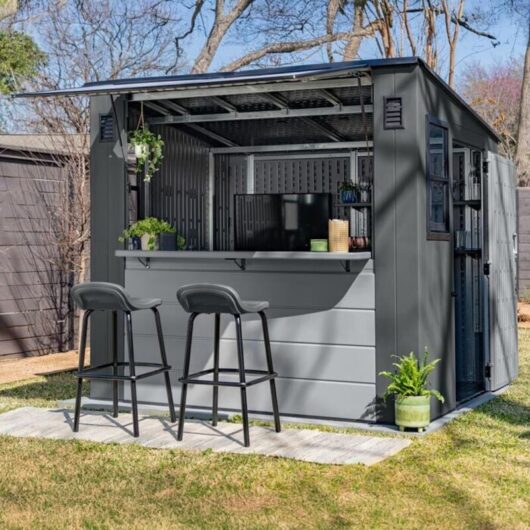 Suncast Cabana Entertainment Shed & Bar 8x7 - Cool Grey